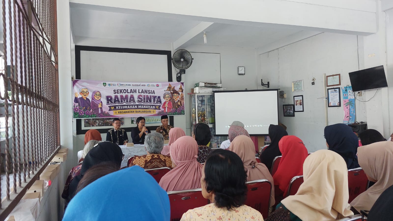 gambar berita